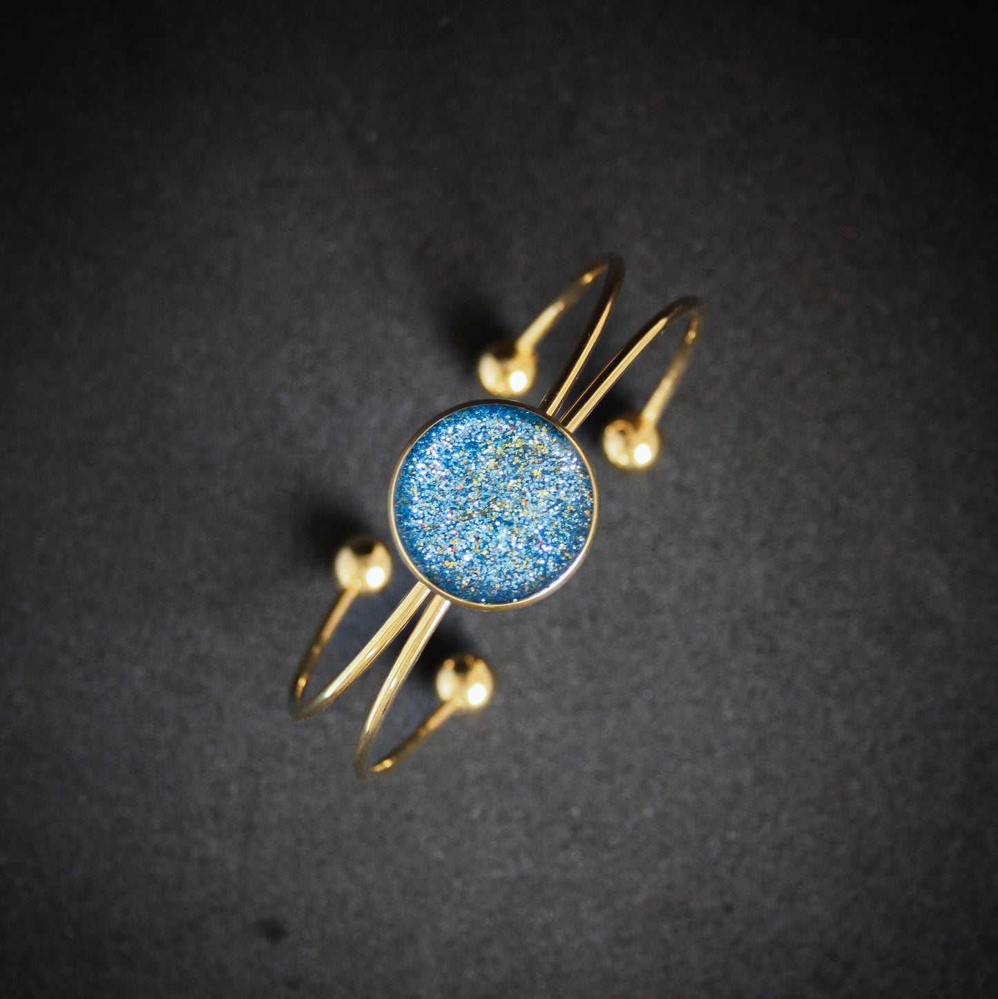 Bracelet jonc bleu paillettes