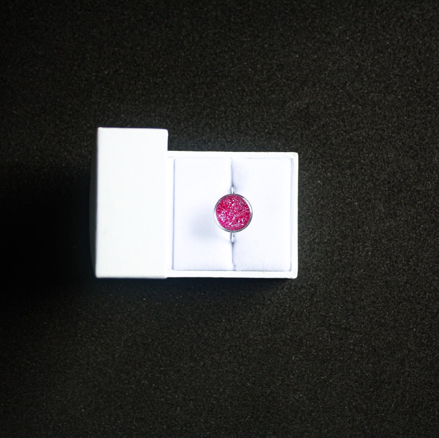 Bague rose avec paillettes