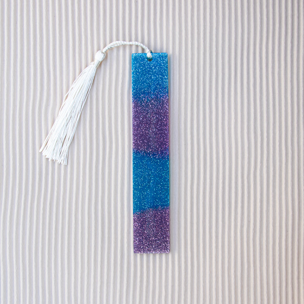Marque-pages bleu violet et paillettes