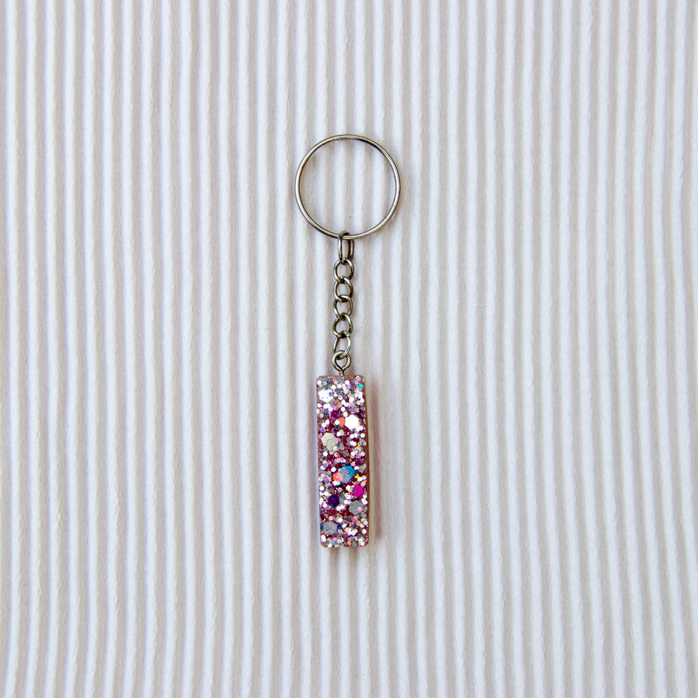 Porte-clés lettre I rose paillettes