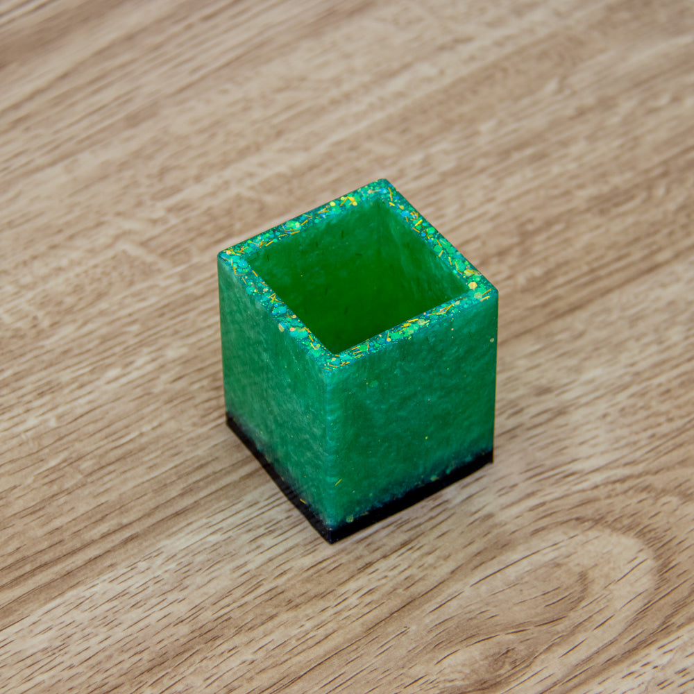 Pot à crayons vert noir et paillettes